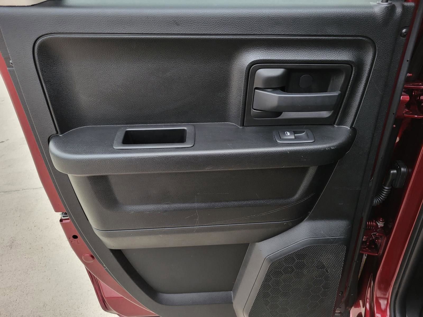 Used 2019 RAM 1500 Tradesman w/ Chrome Plus Package RWD image 11