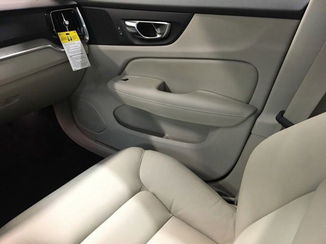 New 2024 Volvo S60 T8 Plus w/ Climate Package image 28