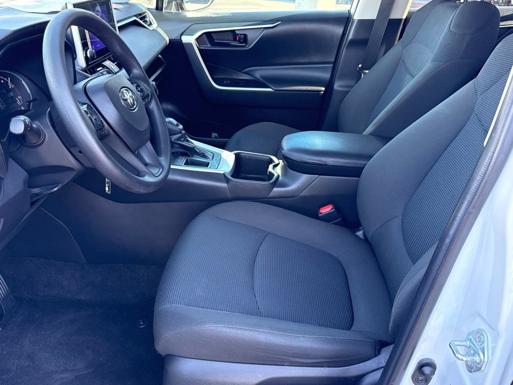 Certified 2023 Toyota RAV4 LE FWD image 18
