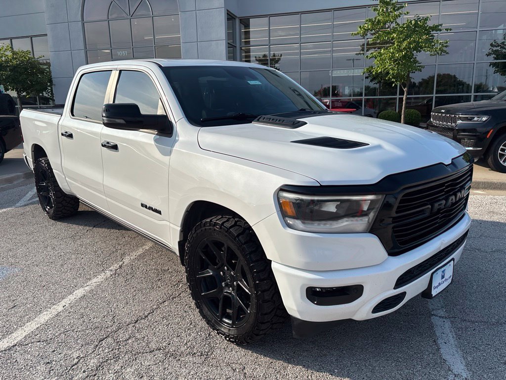 Used 2023 RAM 1500 Laramie AWD/4WD image 6