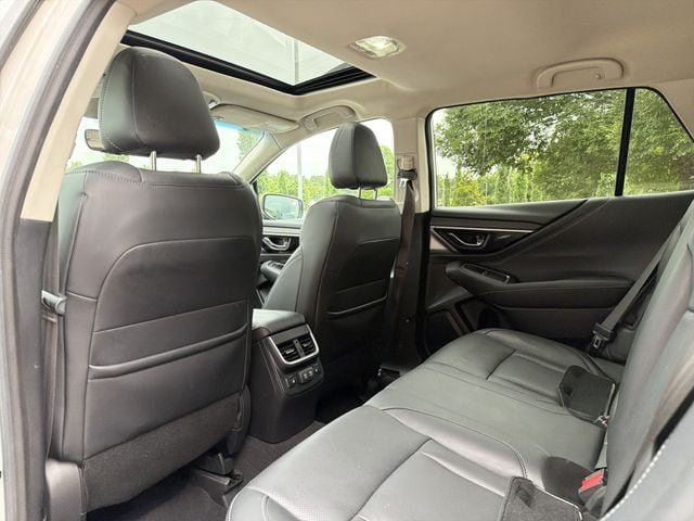Used 2020 Subaru Outback Limited w/ Popular Package #2 AWD/4WD image 9