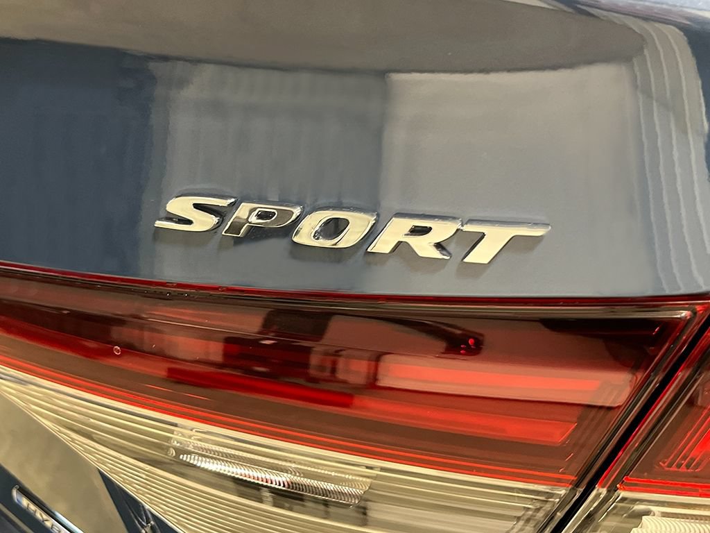 Used 2025 Honda Civic Sport image 6