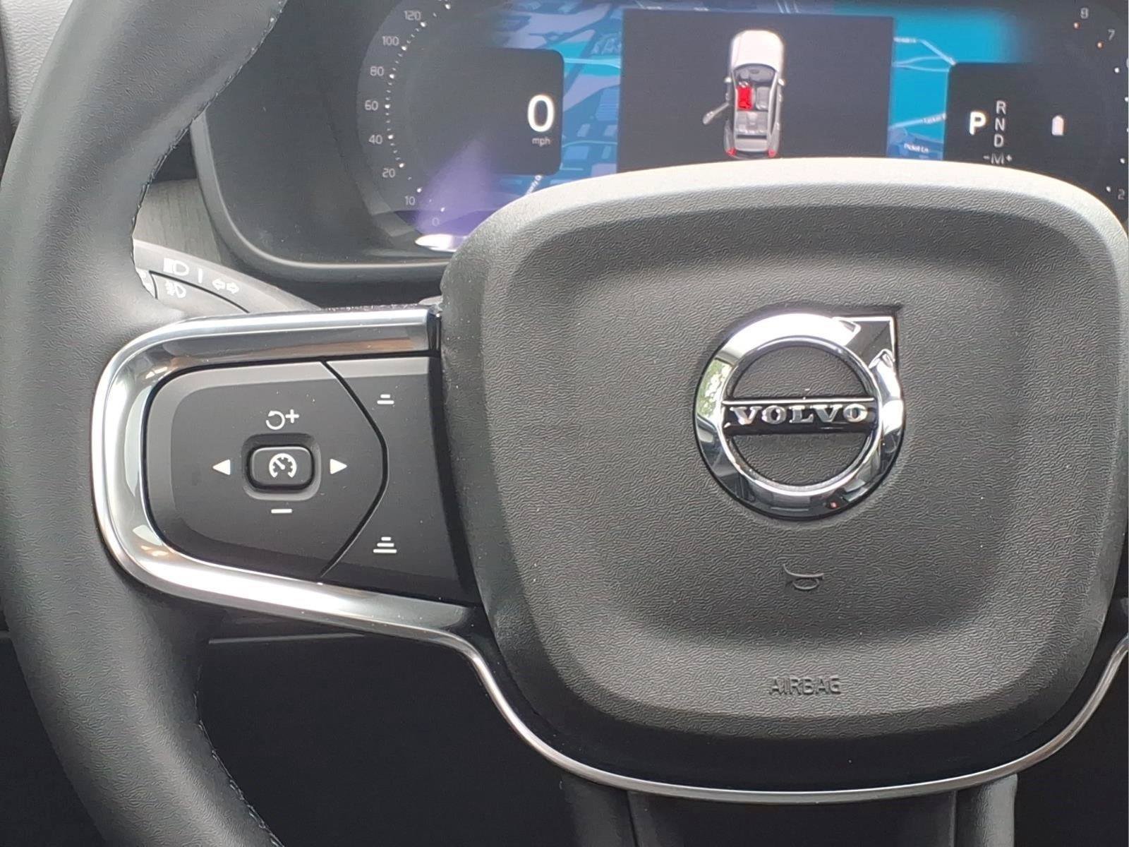 New 2026 Volvo XC40 B5 Plus w/ Climate Package AWD/4WD image 10