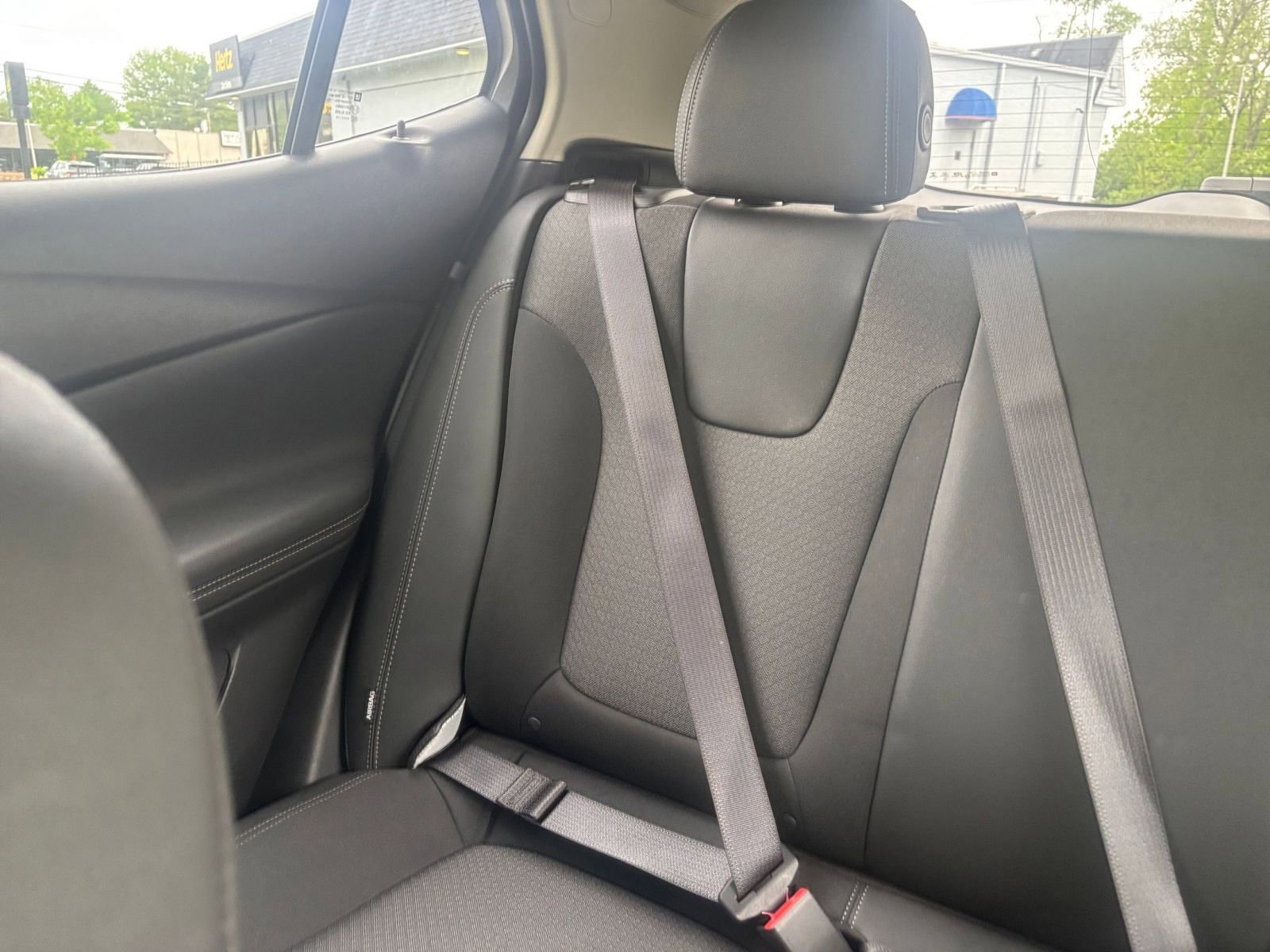 Used 2025 Buick Encore GX Preferred FWD image 37