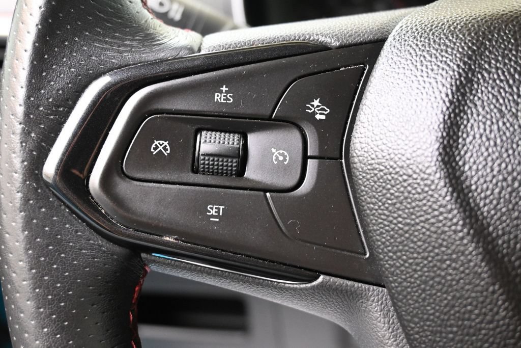Used 2021 Chevrolet TrailBlazer RS FWD image 23