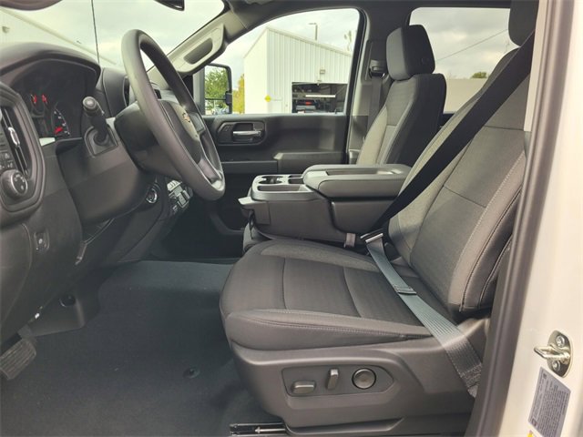 New 2026 Chevrolet Silverado 2500 Custom w/ Custom Convenience Package image 10