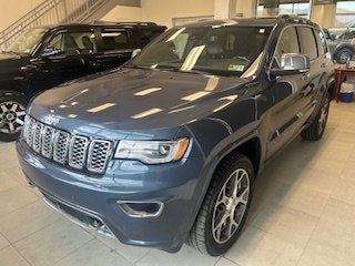Used 2020 Jeep Grand Cherokee Overland AWD/4WD image 2