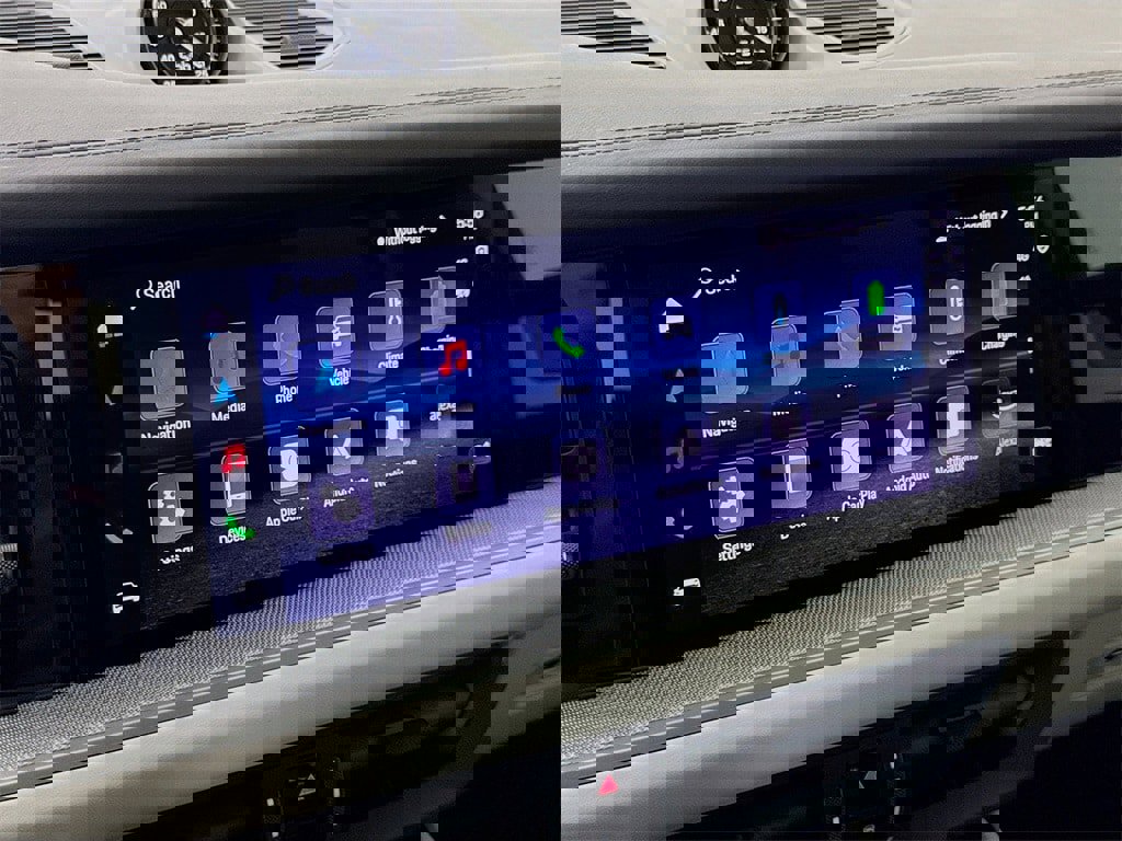 New 2026 Porsche Cayenne E-Hybrid image 18