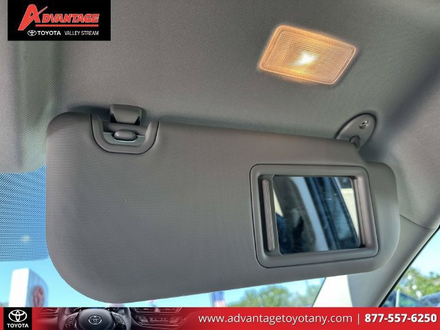 Used 2021 Toyota RAV4 LE AWD/4WD image 37
