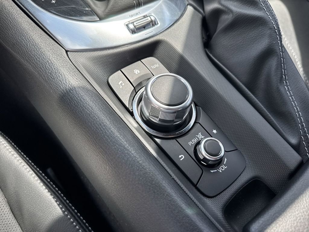 Used 2023 MAZDA MX-5 Miata Grand Touring w/ Weather Package RWD image 51