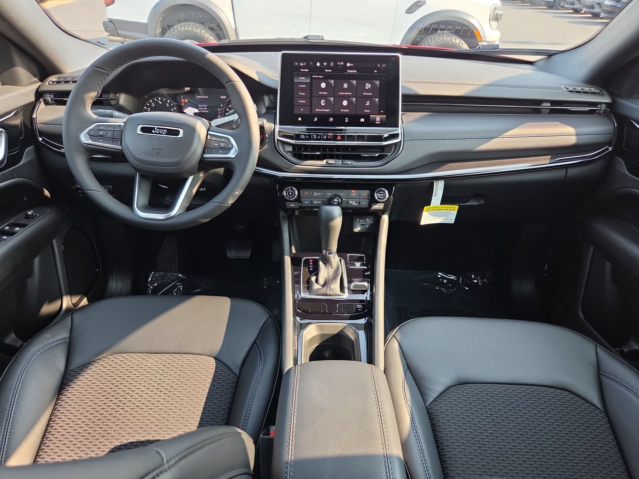New 2026 Jeep Compass Latitude AWD/4WD image 17