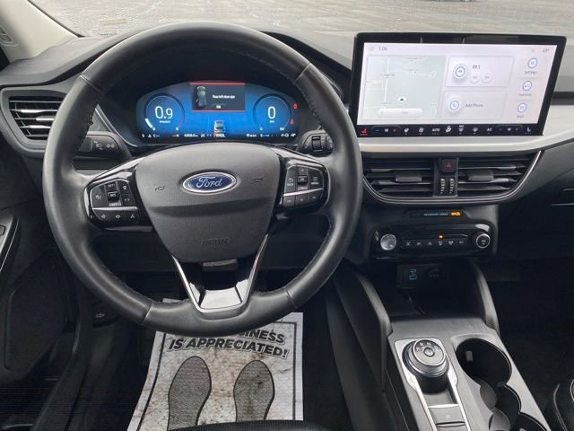 Used 2023 Ford Escape Platinum image 7