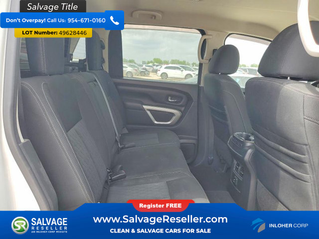 Used 2017 Nissan Titan SV AWD/4WD image 13