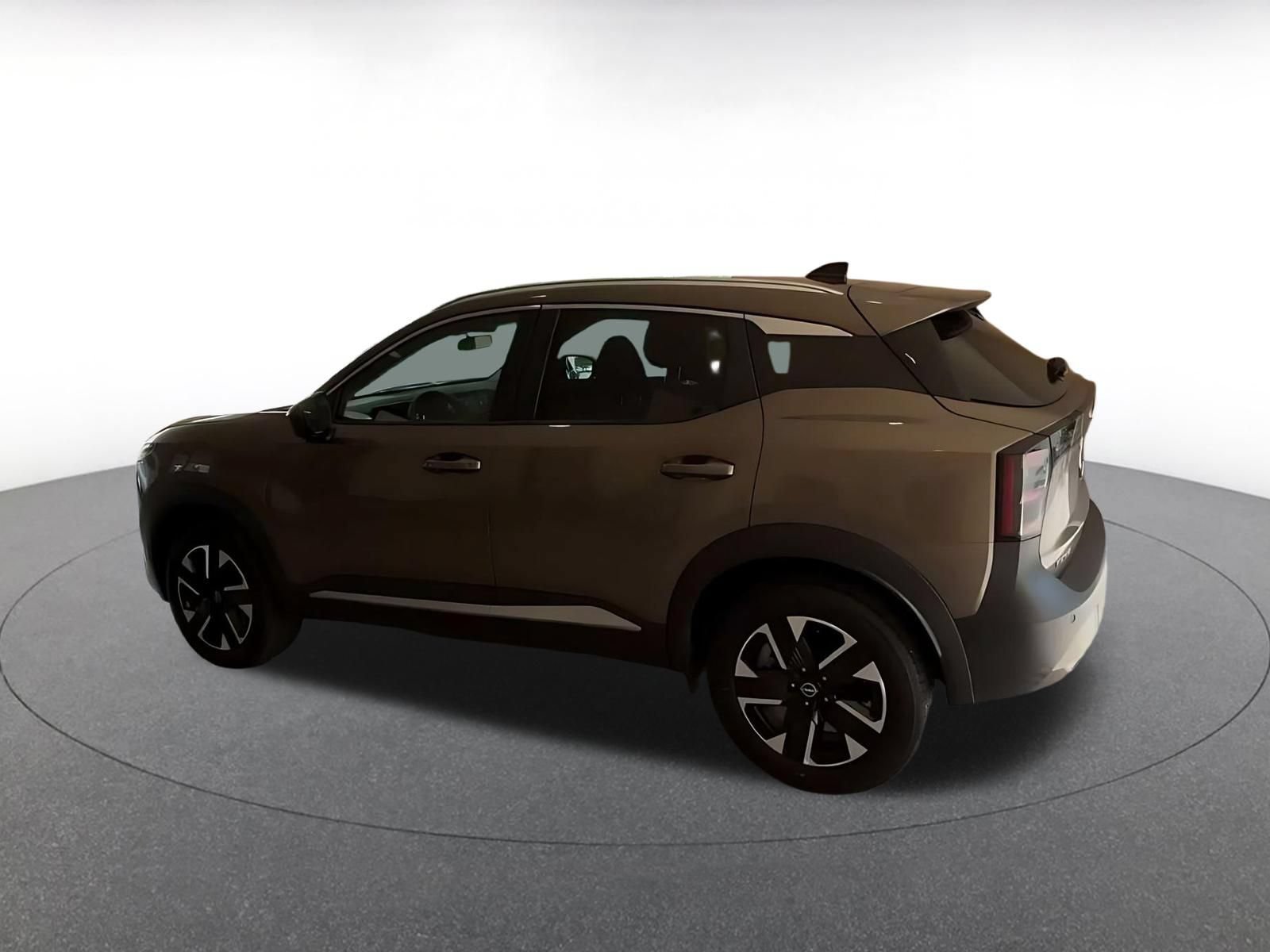 Used 2026 Nissan Kicks SV w/ Cold Weather Package AWD/4WD image 13