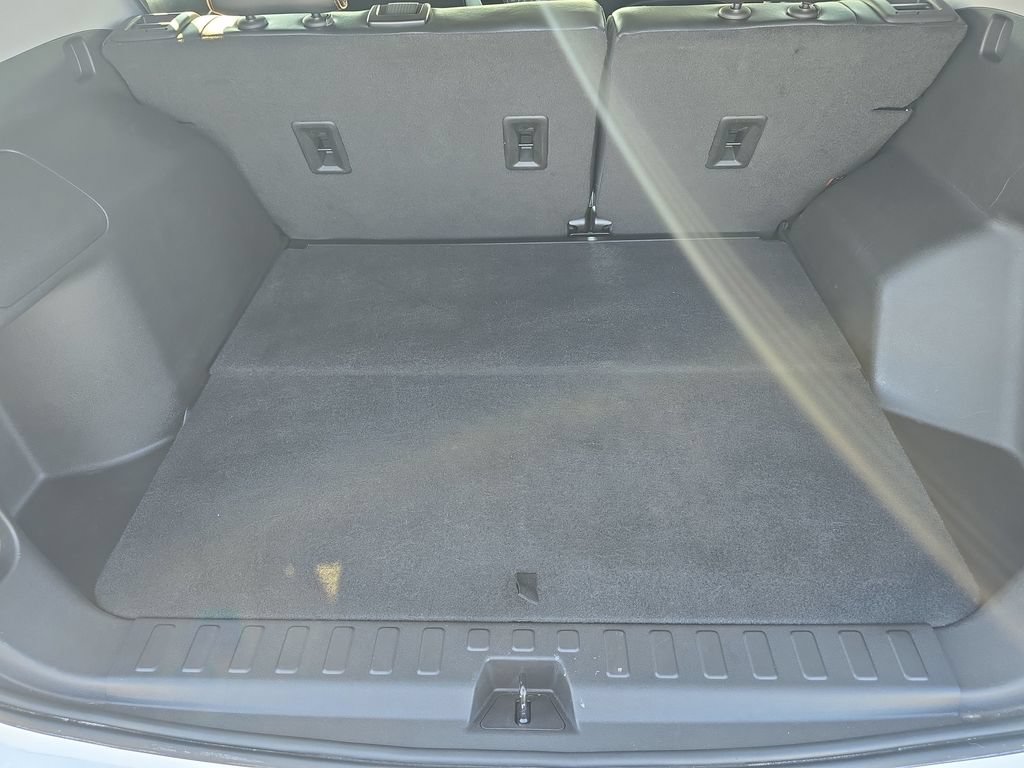 Used 2023 GMC Terrain AT4 AWD/4WD image 15