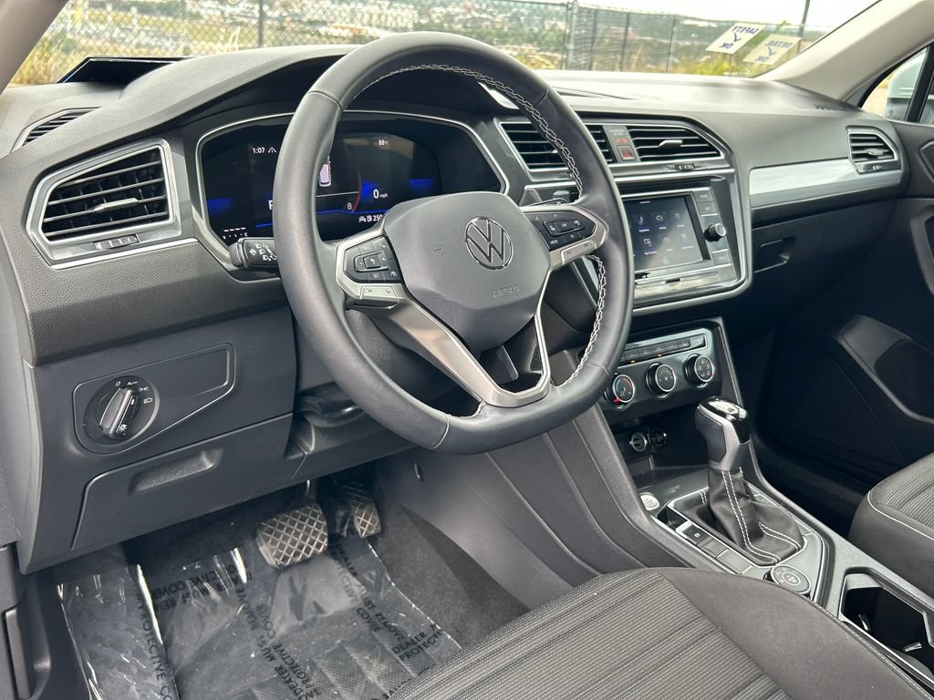 Used 2024 Volkswagen Tiguan S AWD/4WD image 7