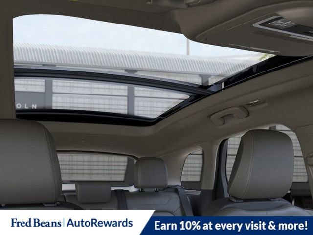 New 2026 Lincoln Corsair Premiere image 23