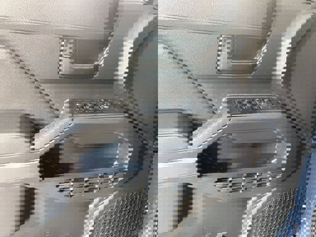 New 2026 Toyota Tacoma SR5 image 11