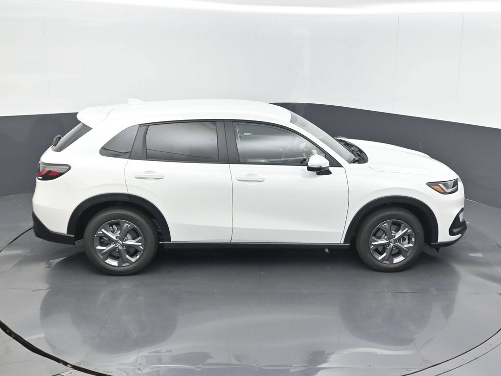 New 2027 Honda HR-V LX image 14