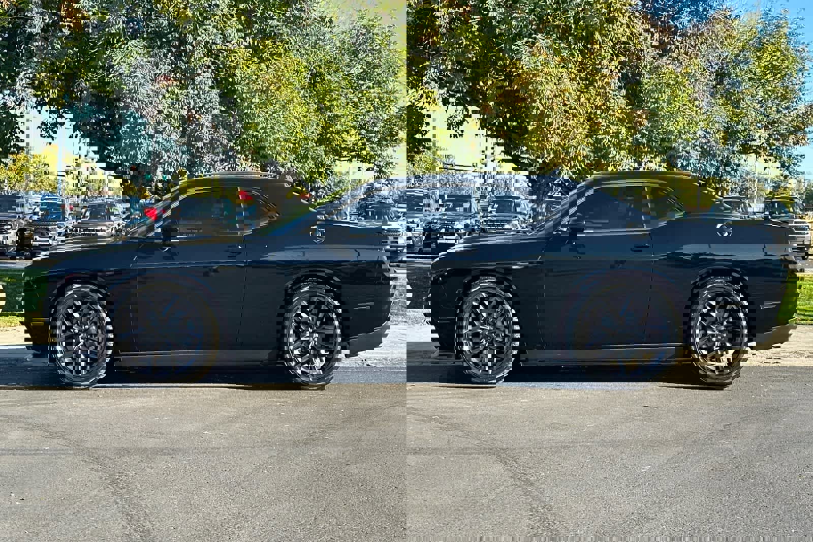 Used 2023 Dodge Challenger GT w/ Plus Package image 5