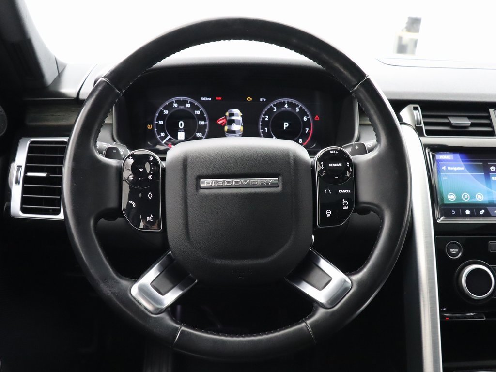 Used 2020 Land Rover Discovery HSE image 14