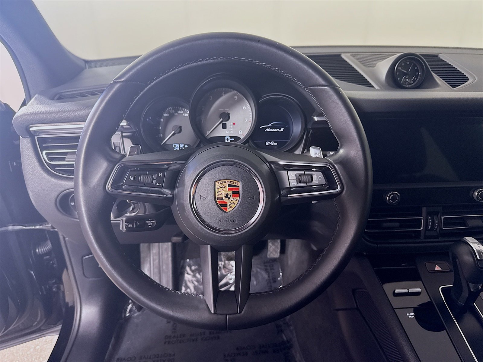 Used 2023 Porsche Macan S image 12