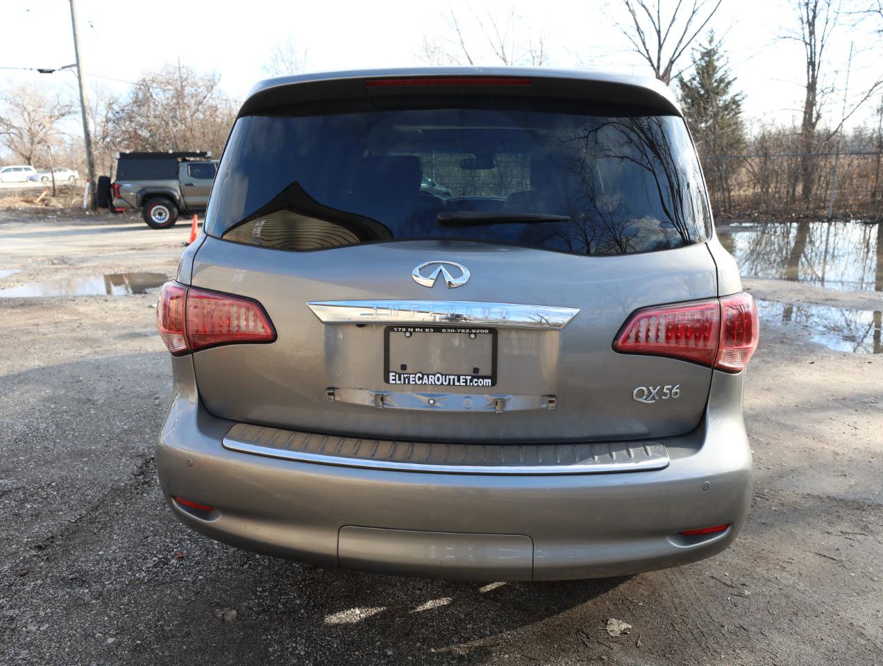 Used 2013 INFINITI QX56 4WD w/ Deluxe Touring Pkg image 7
