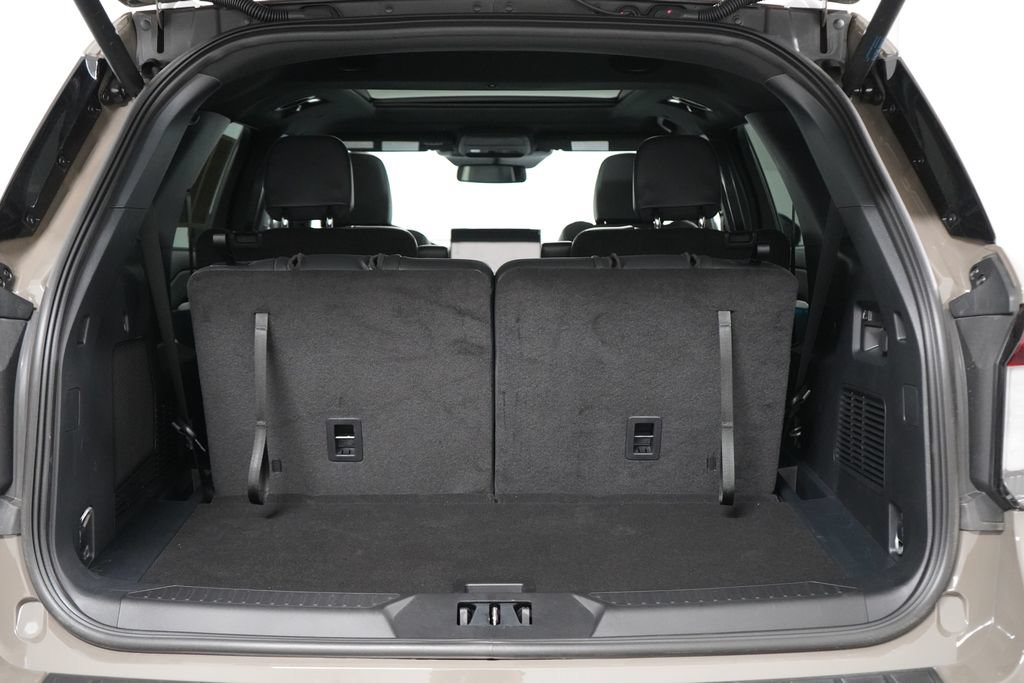 New 2026 Ford Explorer ST-Line w/ ST-Line Street Pack AWD/4WD image 33