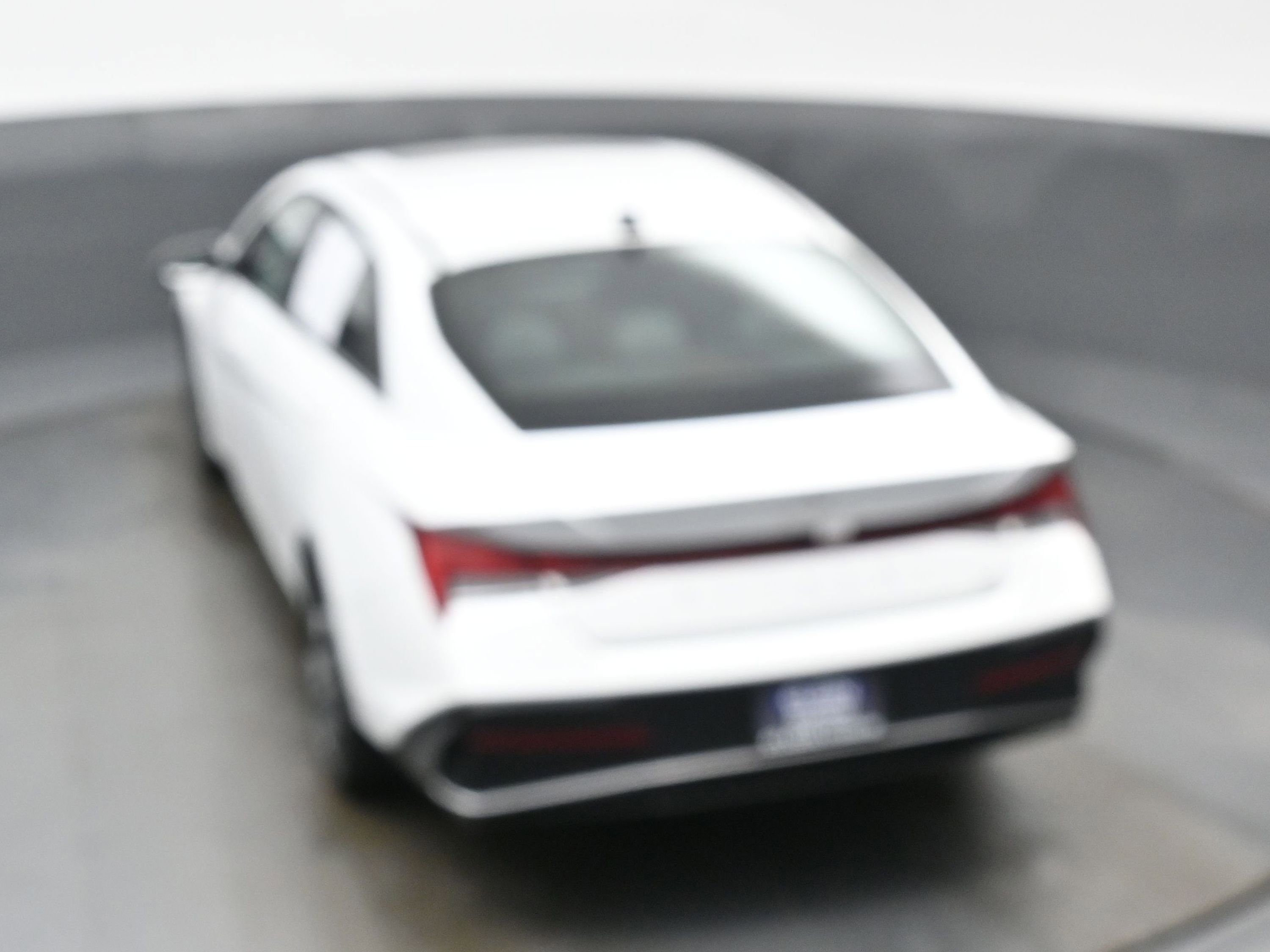 Certified 2025 Hyundai Elantra Limited image 37