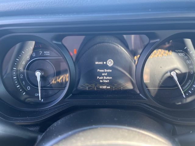 Used 2024 Jeep Wrangler Unlimited w/ Convenience Group image 10