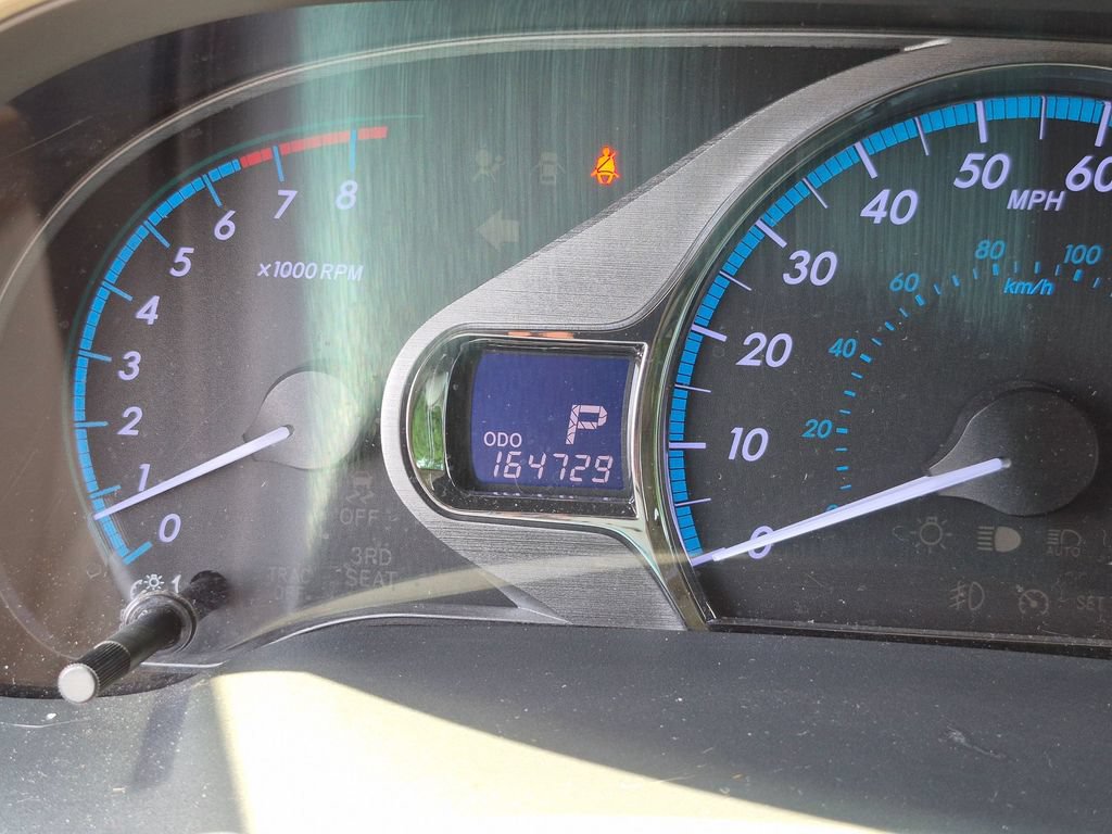 Used 2014 Toyota Sienna XLE FWD image 33