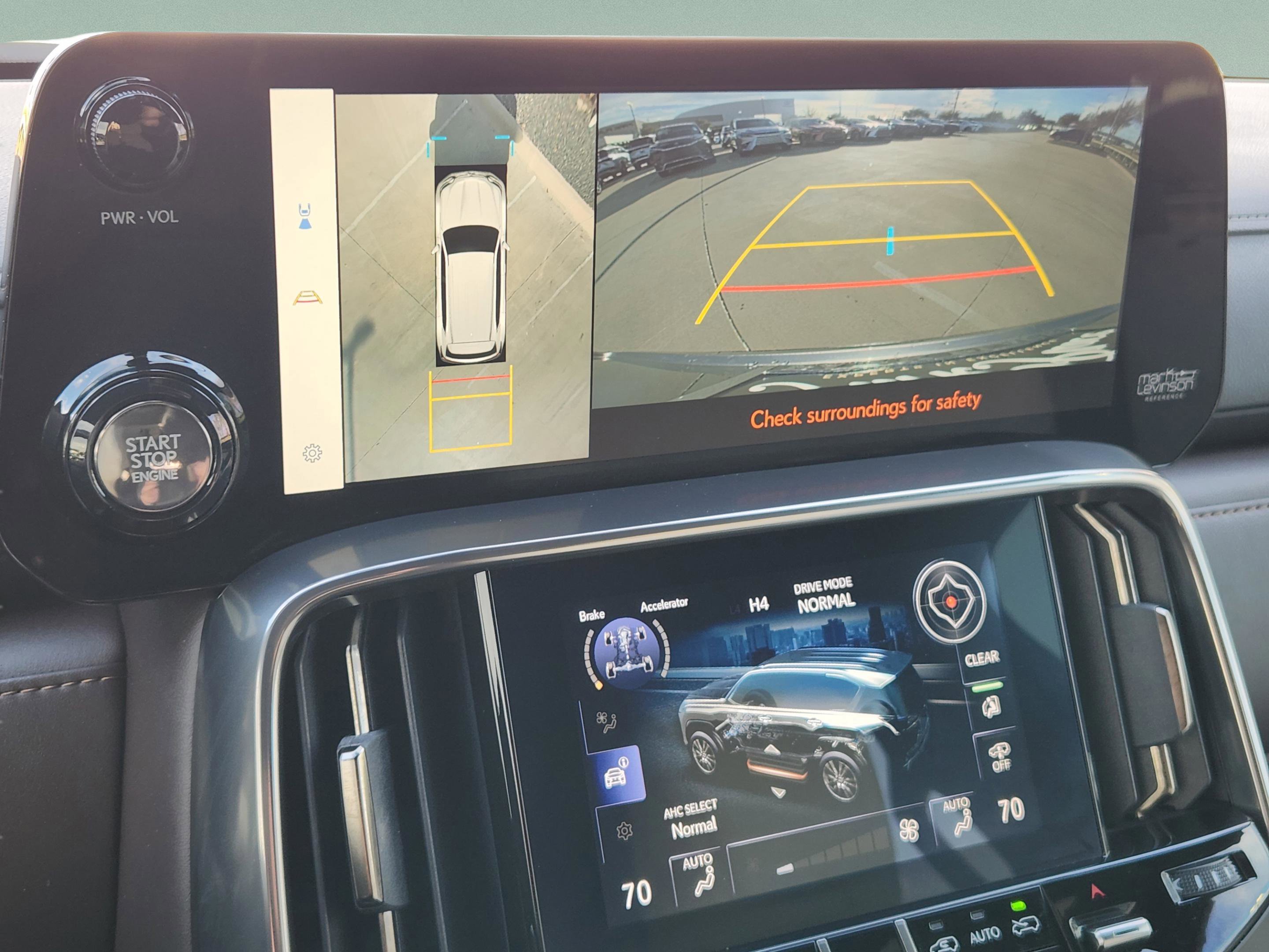 Used 2023 Lexus LX 600 4WD w/ Accessory Package (Z1) image 12