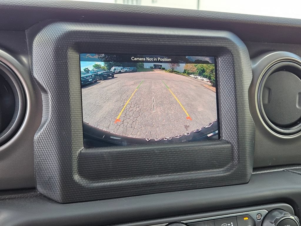 Used 2022 Jeep Wrangler Unlimited Sport AWD/4WD image 20