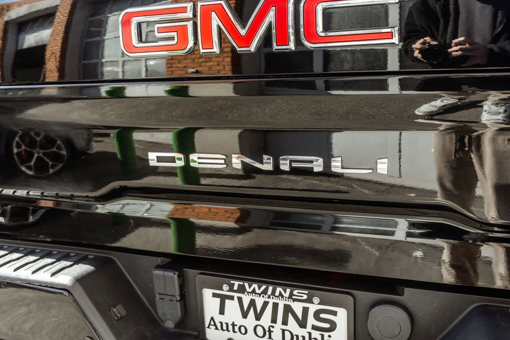 Used 2023 GMC Sierra 3500 Denali w/ Denali Ultimate Package image 43
