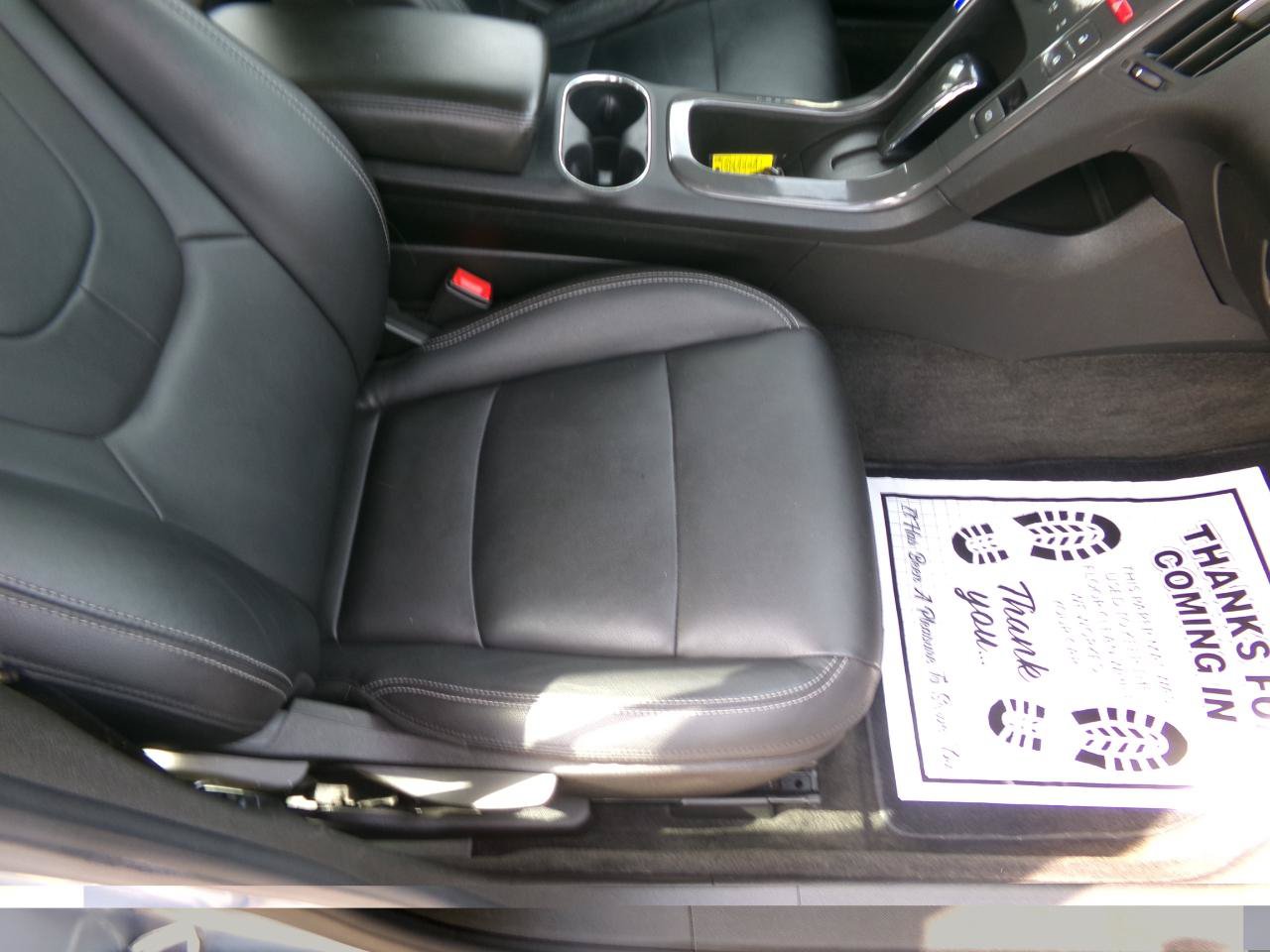 Used 2013 Chevrolet Volt Premium w/ Premium Trim Package FWD image 16