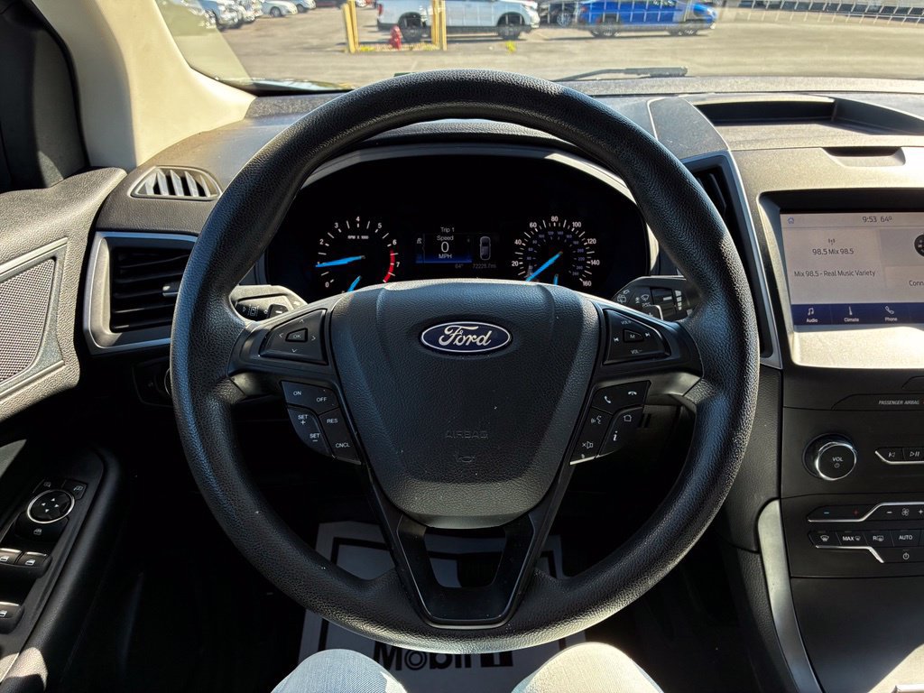 Used 2020 Ford Edge SE AWD/4WD image 11