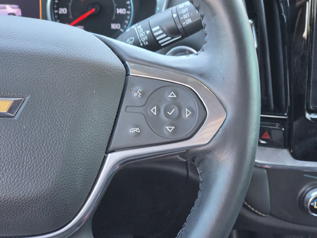 Used 2022 Chevrolet Traverse LT FWD image 27