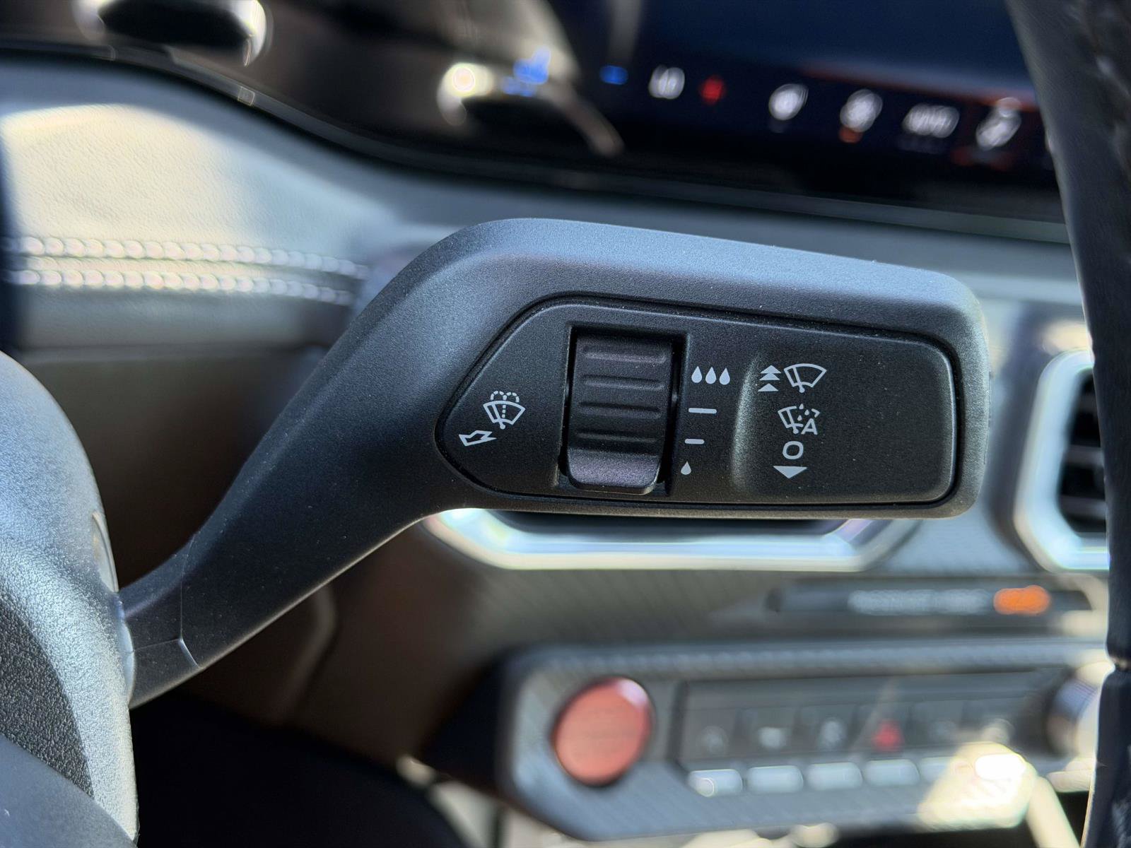 Used 2025 Ford Mustang Premium RWD image 18