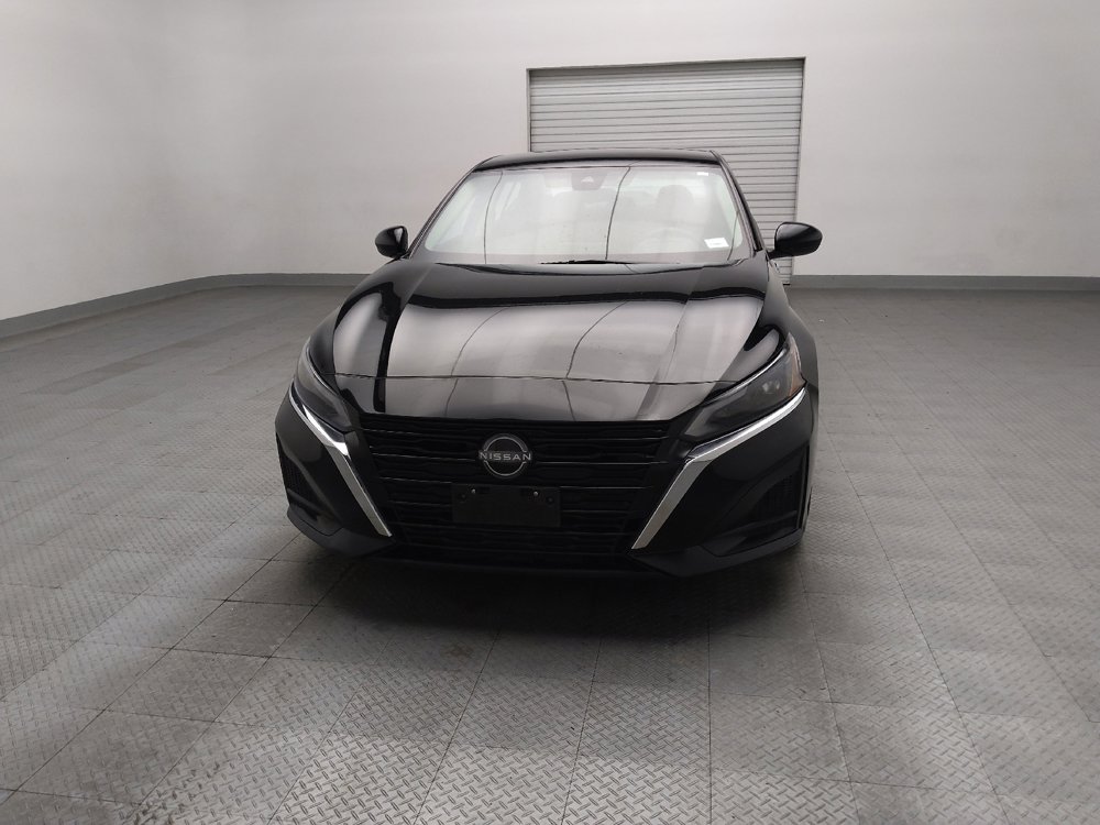 Used 2023 Nissan Altima 2.5 SV image 15