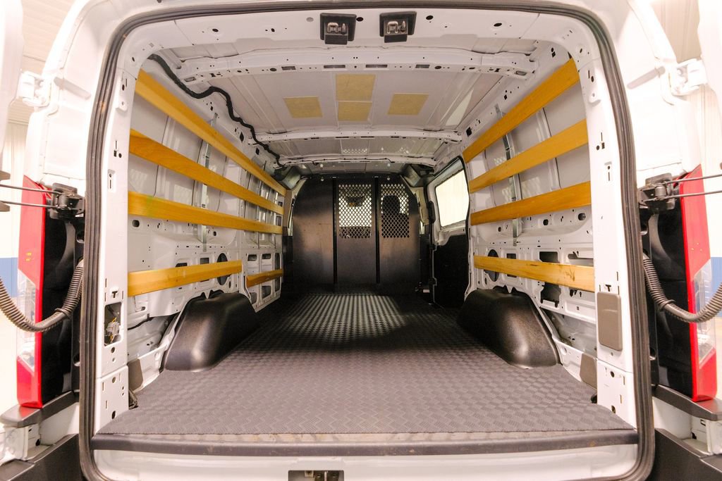 Used 2024 Ford Transit 250 Low Roof w/ Exterior Upgrade Package image 23