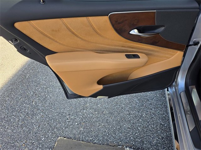 Certified 2024 Lexus LS 500 image 34