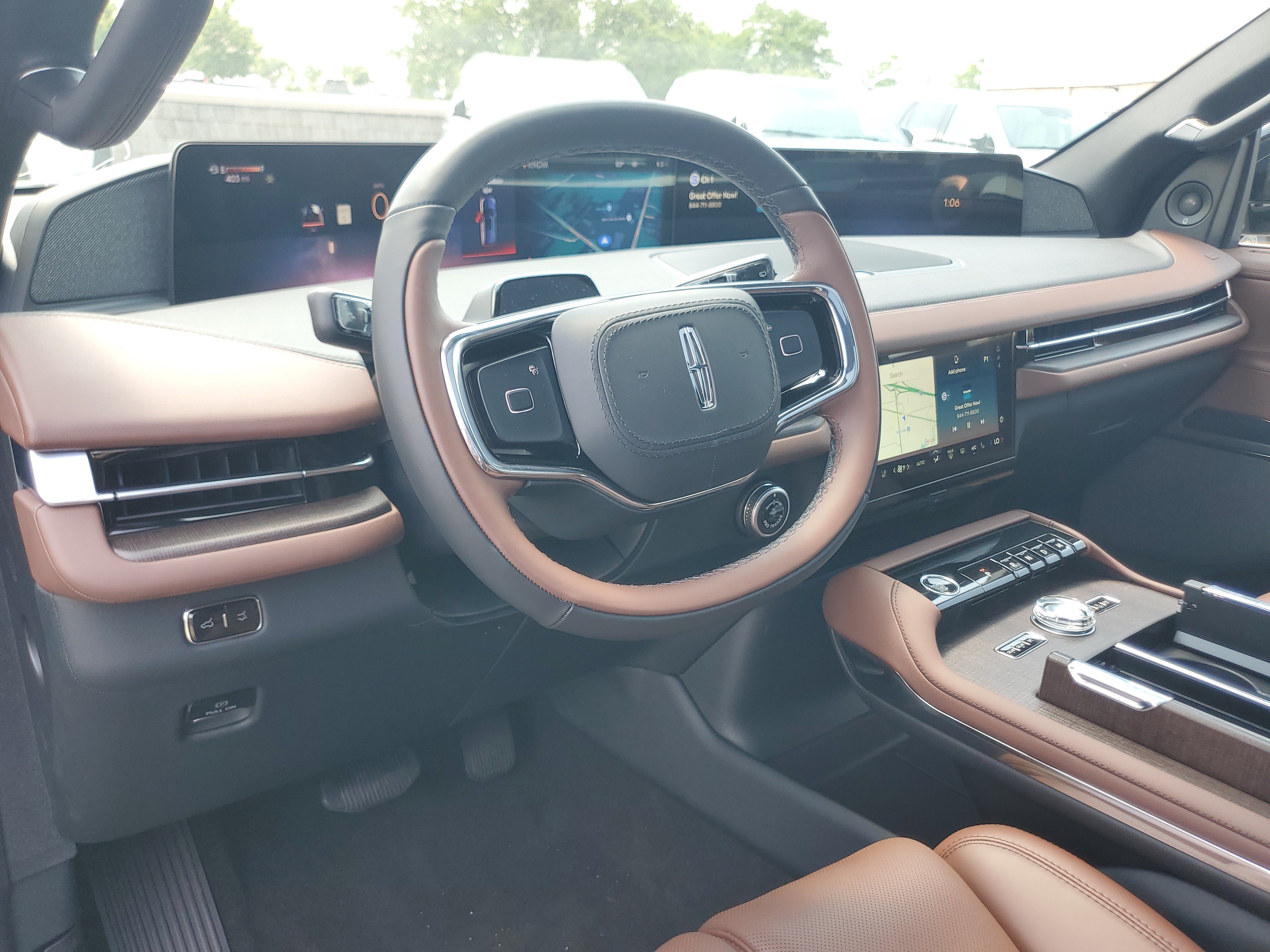 New 2027 Lincoln Navigator Reserve AWD/4WD image 14