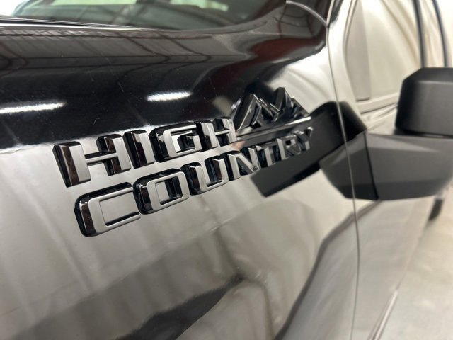 Used 2024 Chevrolet Silverado 3500 High Country w/ High Country Premium Package image 31