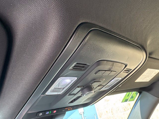 Used 2024 GMC Yukon Denali w/ LPO, Floor Liner Package AWD/4WD image 29