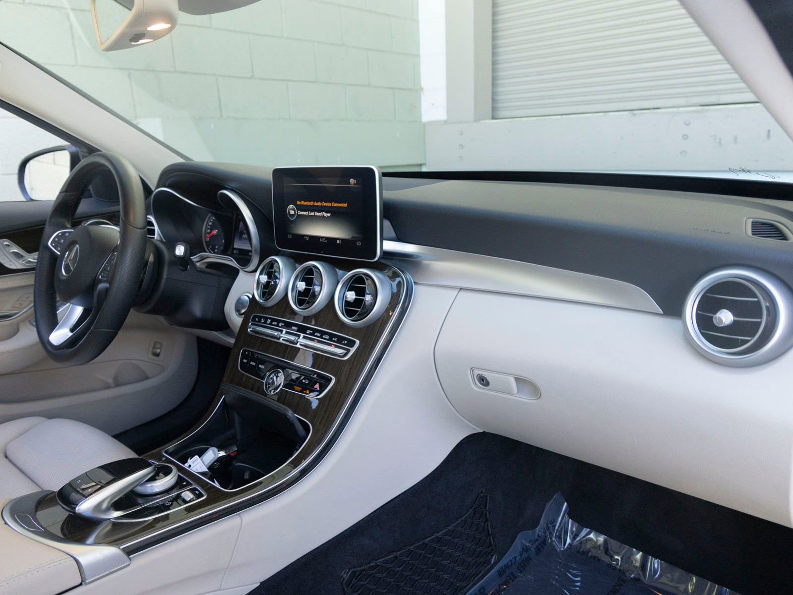 Used 2016 Mercedes-Benz C 300 Sedan image 28