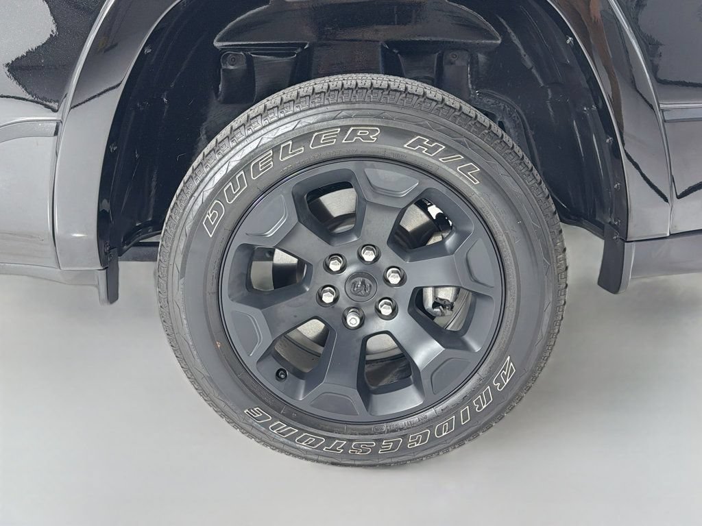 Used 2025 RAM 1500 Big Horn AWD/4WD image 31