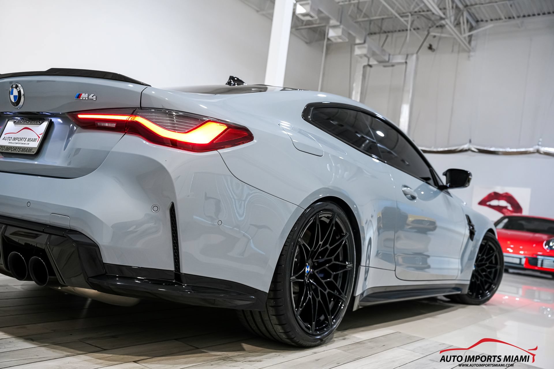 Used 2022 BMW M4 Coupe w/ M Carbon Exterior Package image 50