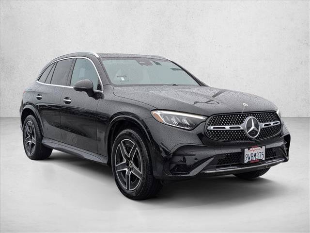 Certified 2026 Mercedes-Benz GLC 300 image 3
