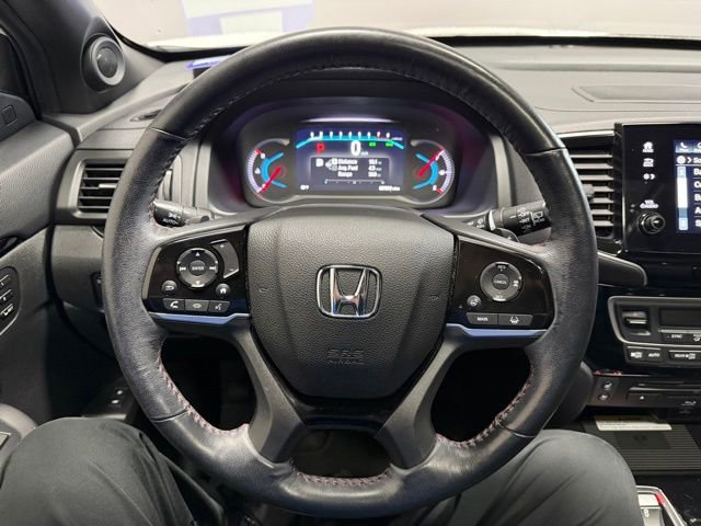 Used 2022 Honda Pilot Black Edition image 32