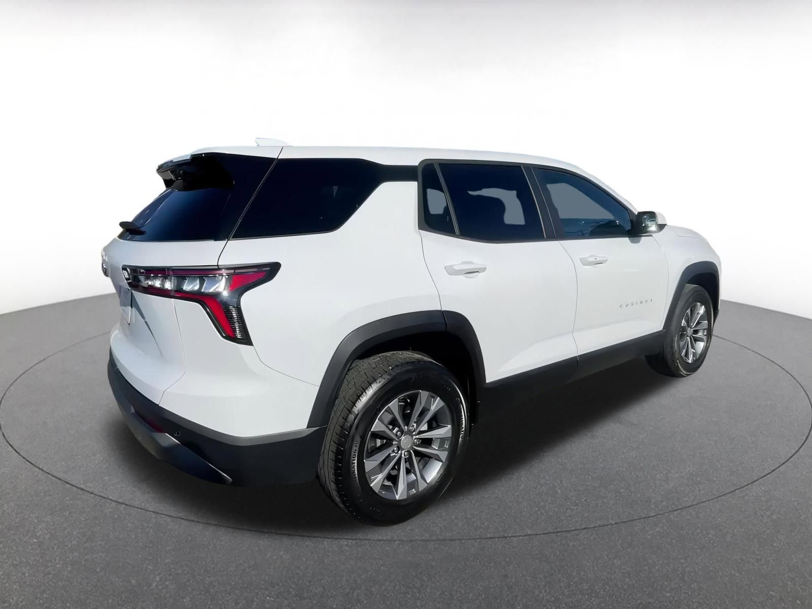 Used 2025 Chevrolet Equinox LT image 15